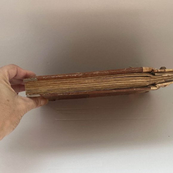 Photo Album Book Made From Leaf's, Stick, Bamboo, String Hand Made Book - Picture 10 of 13